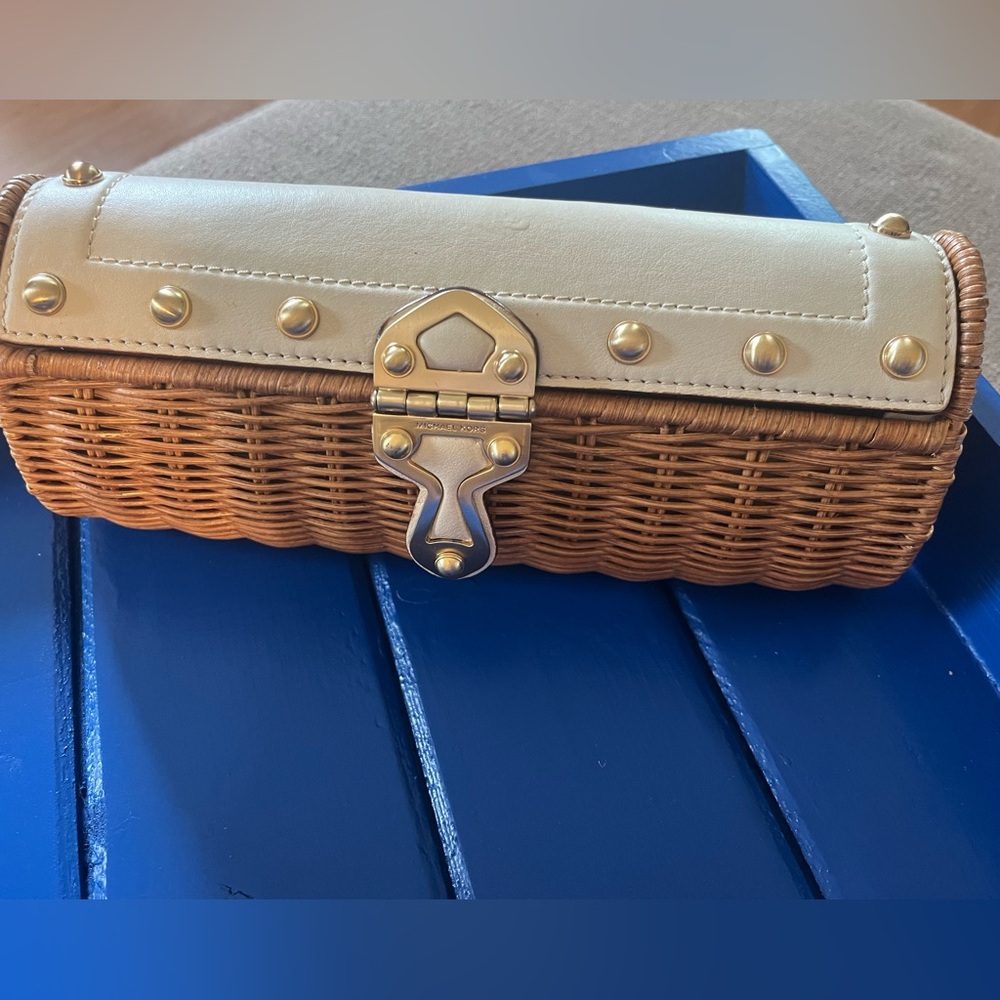 Michael Kors Woven, basket, rattan tan and brown clutch! Perfect summer bag!